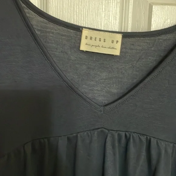 Dress Up navy vneck dress m nwt - Picture 5 of 7